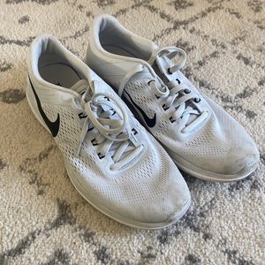 Nike Tennis shoes(MENS)